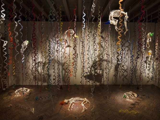 Jan Fabre, The Catacombs of the Dead Street Dogs, 2009-2017, murano glass, skeletons of dogs, stainless steel, variable dimensions Photographer Pat Verbruggen Copyright Angelos bvba